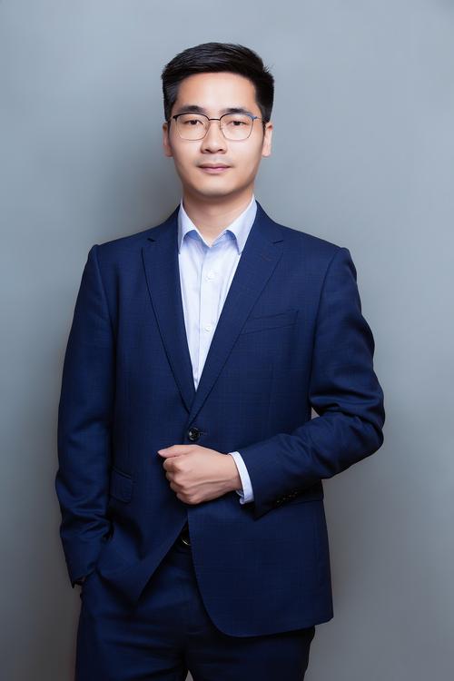 唐亦辰 DIT(数字影像技术)总监